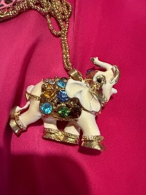 Betsey Johnson Elephant Necklace
